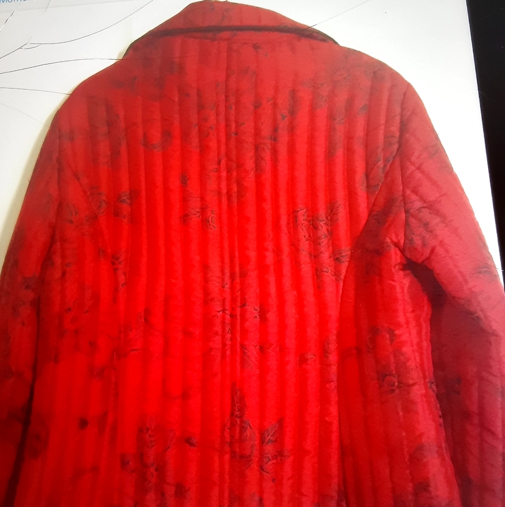 Ladies do spring silk jacket - Picture 2 of 4